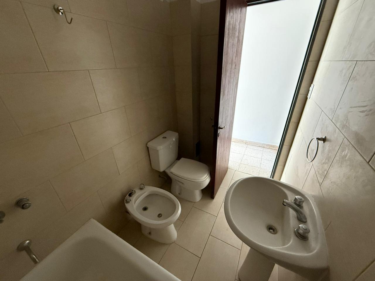 7481974_15835191618815058612611693297051882191007292395390219561868195201792820513428