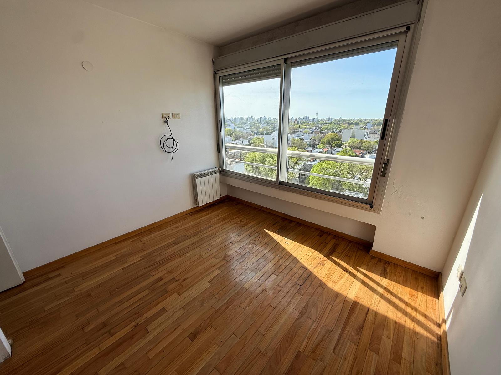 7377436_10167125312133582579059408325159738310743084827013482082653938569046037175785