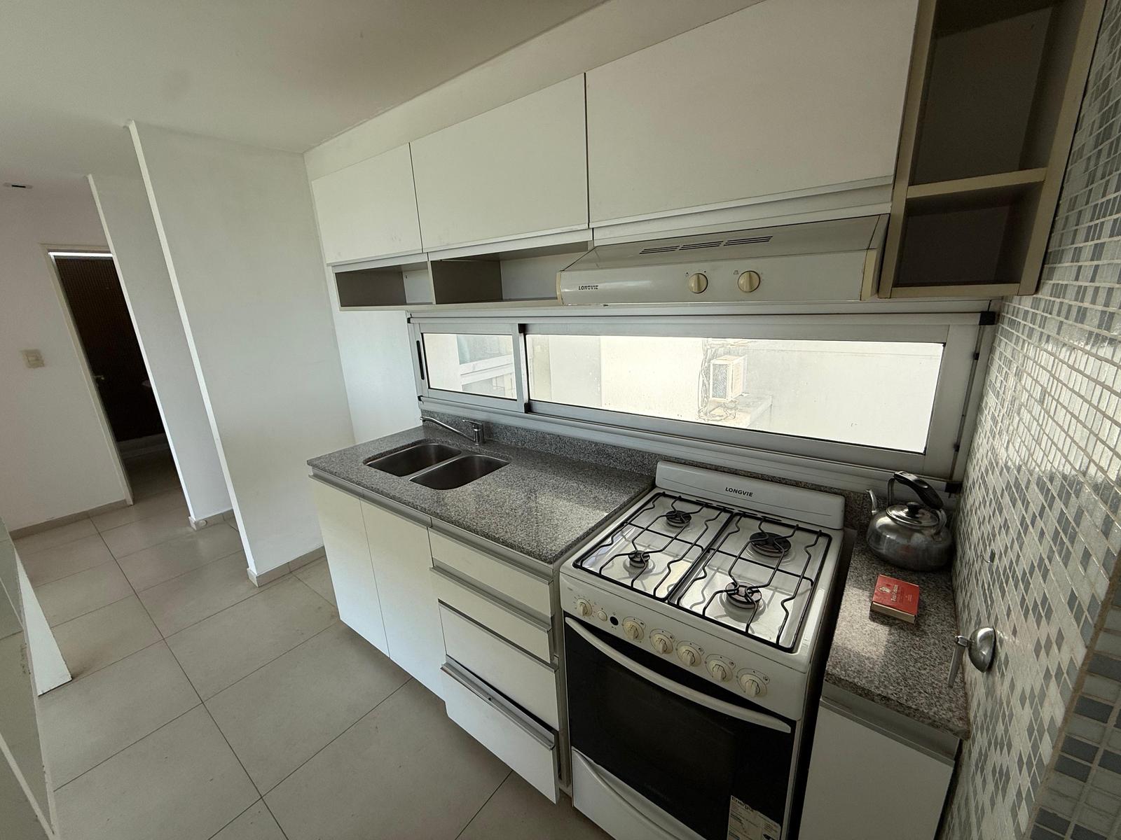 7377436_19410189576283305451109717947015593993975888869583819927396638940069898089368