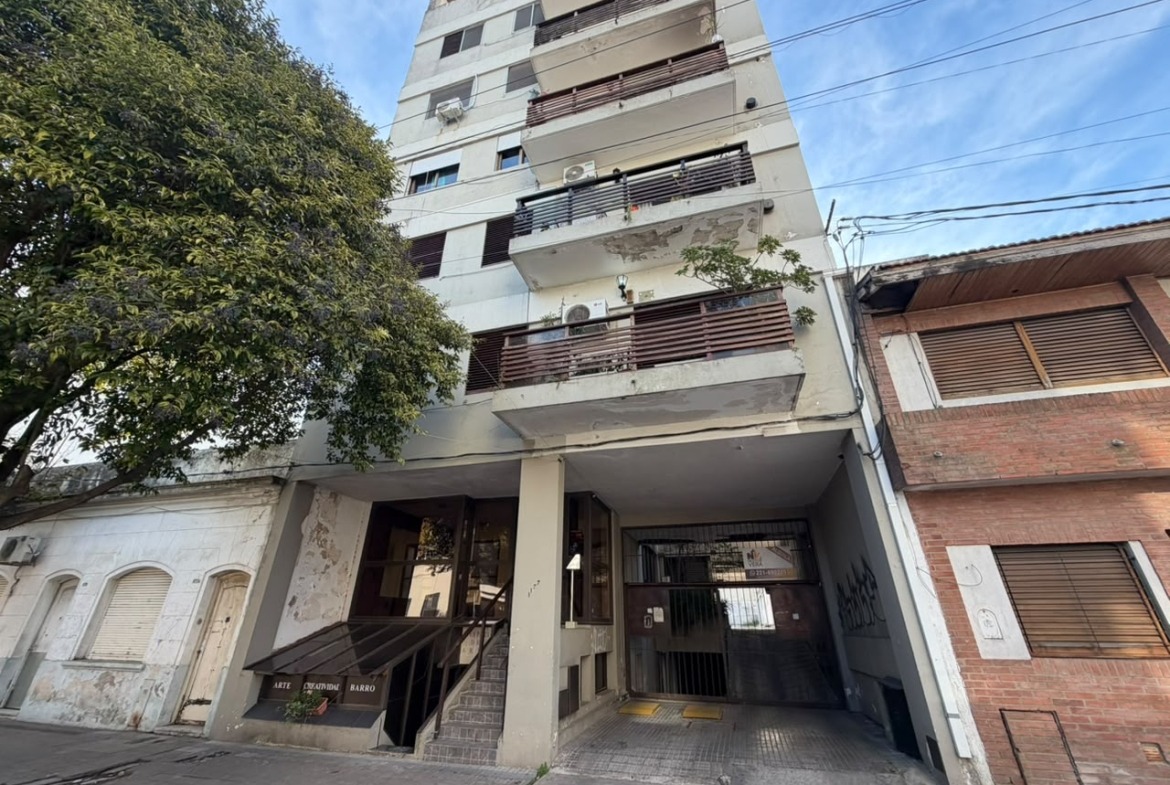 Calle 57 e/ 18 y 19