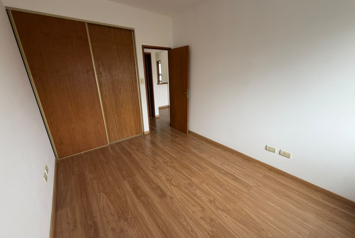 50 e/ 28 y 29 Primer Piso
