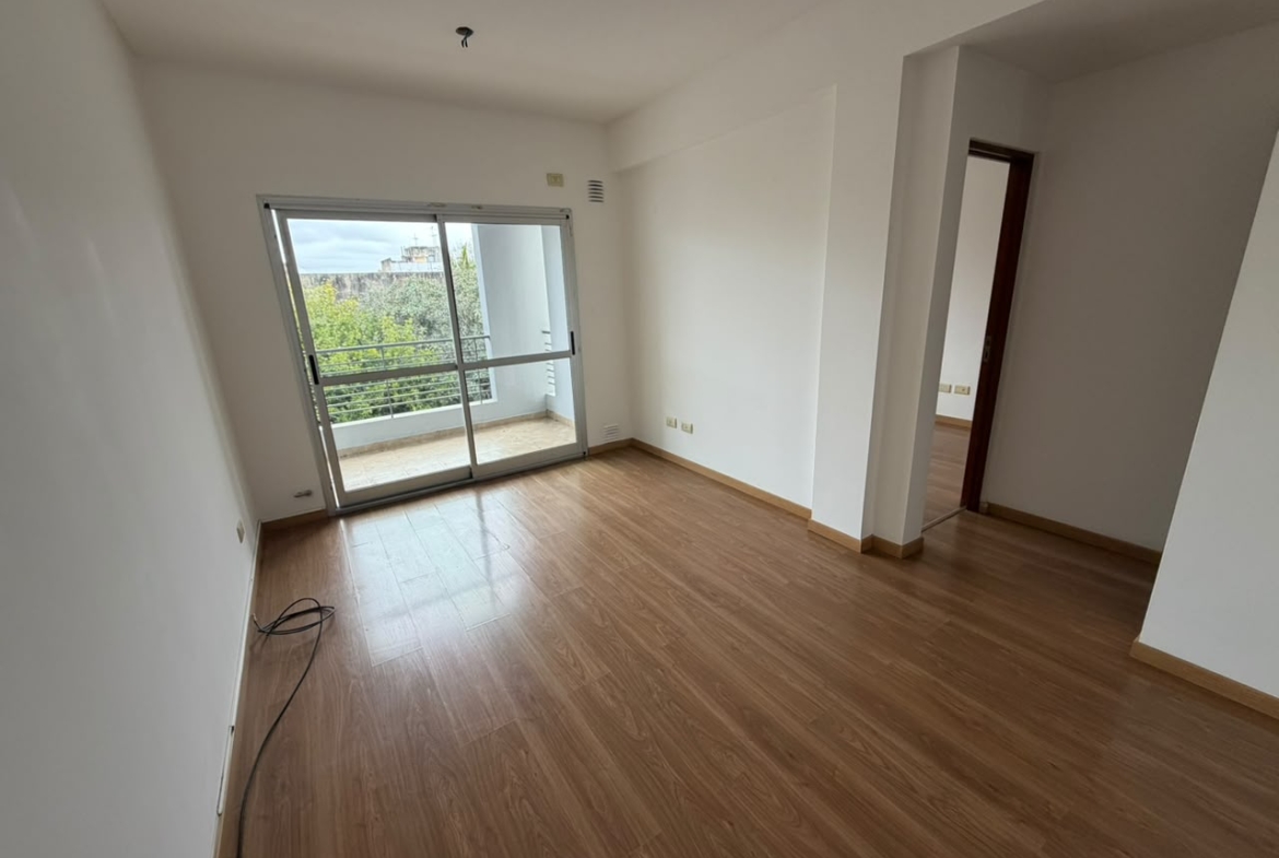 50 e/ 28 y 29 Primer Piso