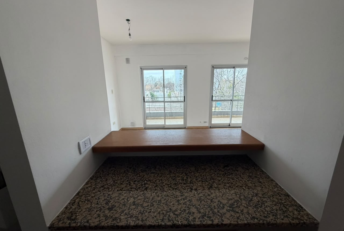 50 e/ 28 y 29 Piso 3