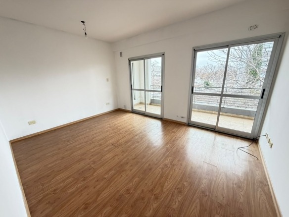50 e/ 28 y 29 Piso 3