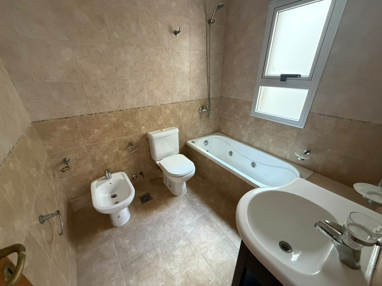 5814 58 e/ 13 y 14 Piso 9