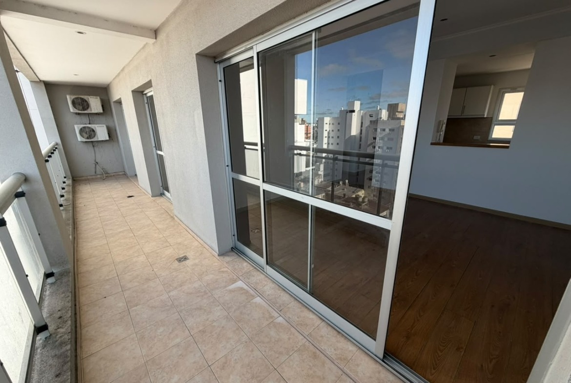 58 e/ 13 y 14 Piso 9