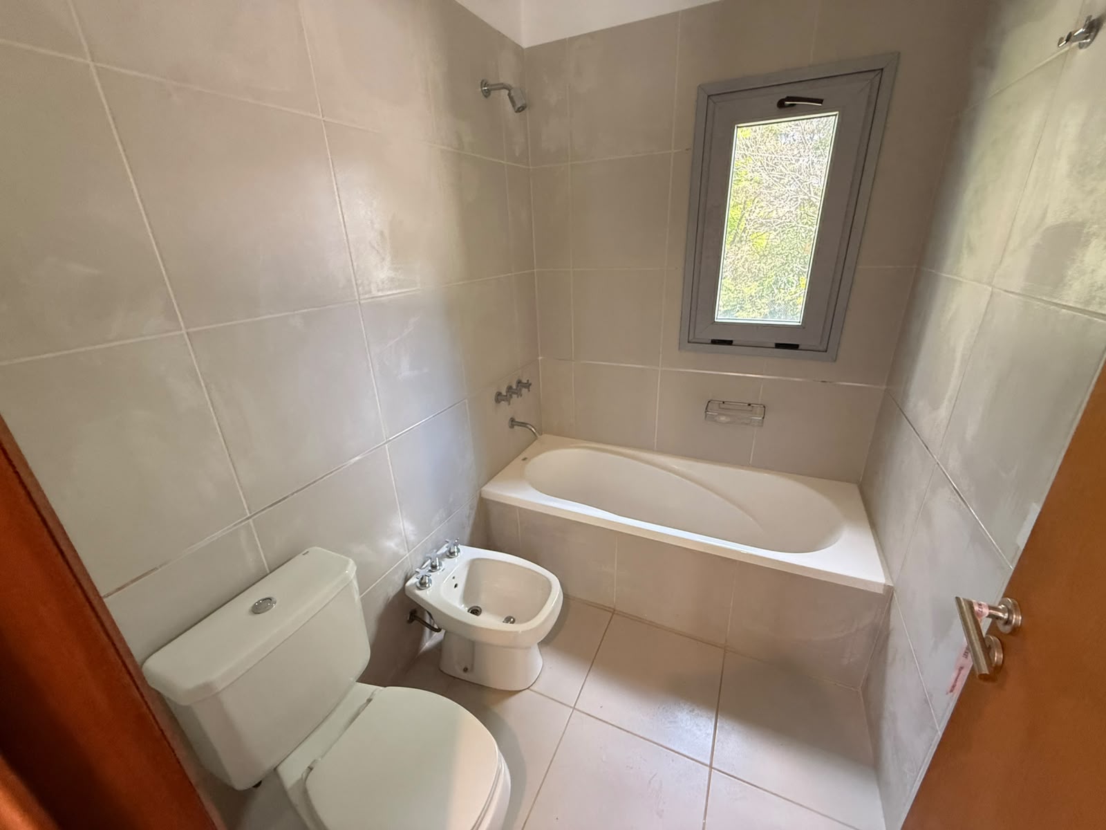 237 23 Esquina 497